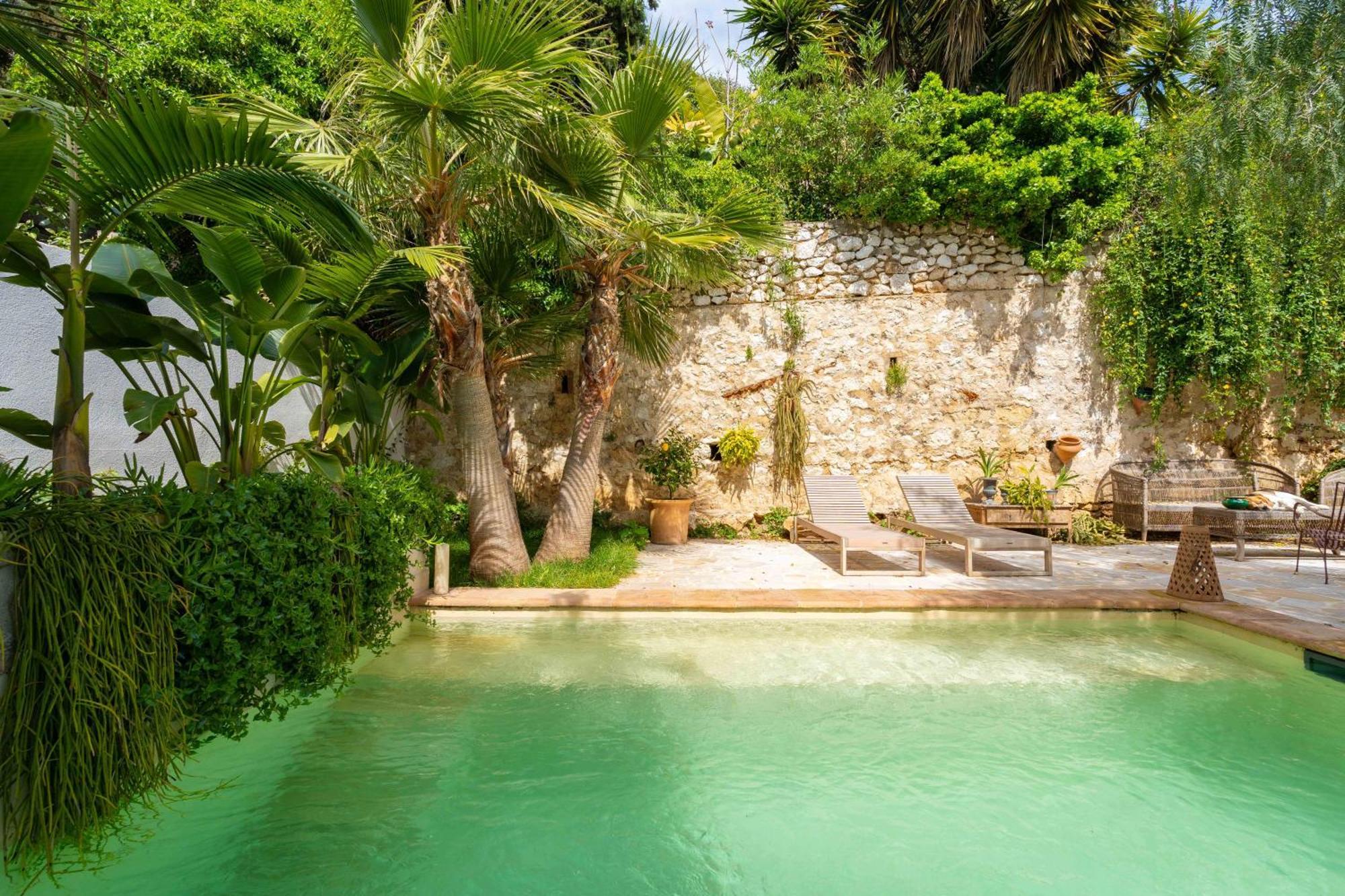 Casa Bayas Villa *