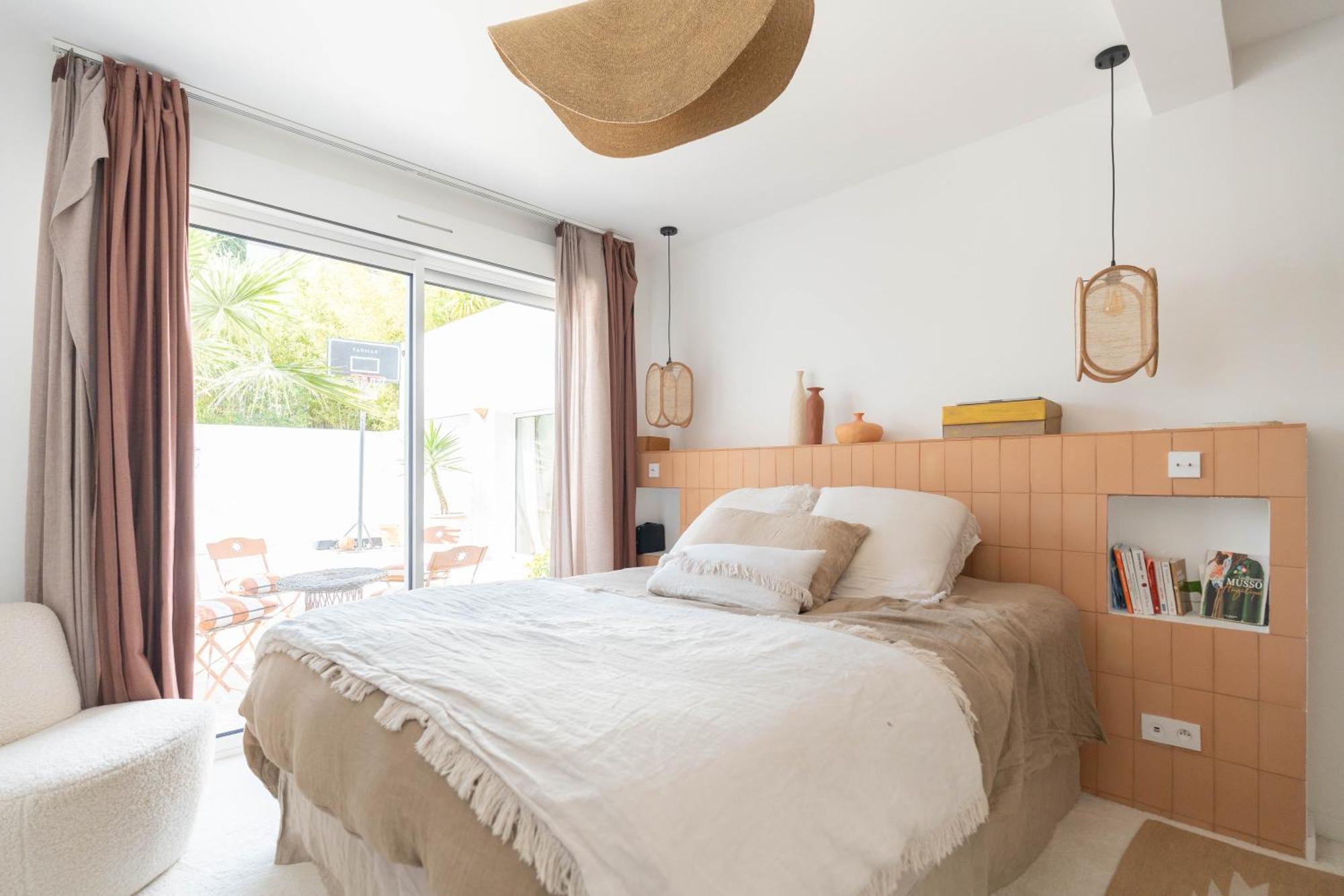 Casa Bayas Marseilles