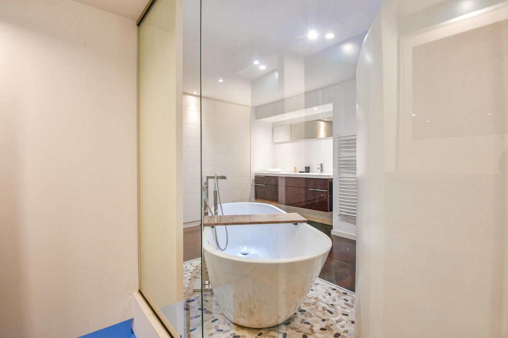 Apartamento Appart Standing Avec 3 Ch Clim Proche Vieux-port Marselha