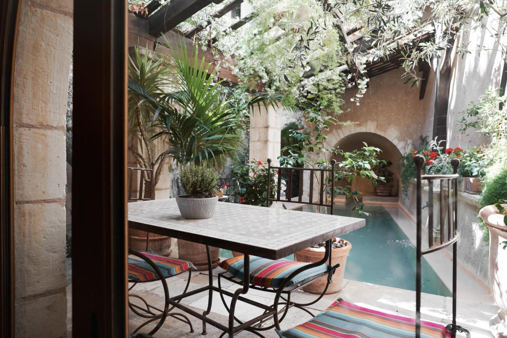 Un Mas En Bed & Breakfast