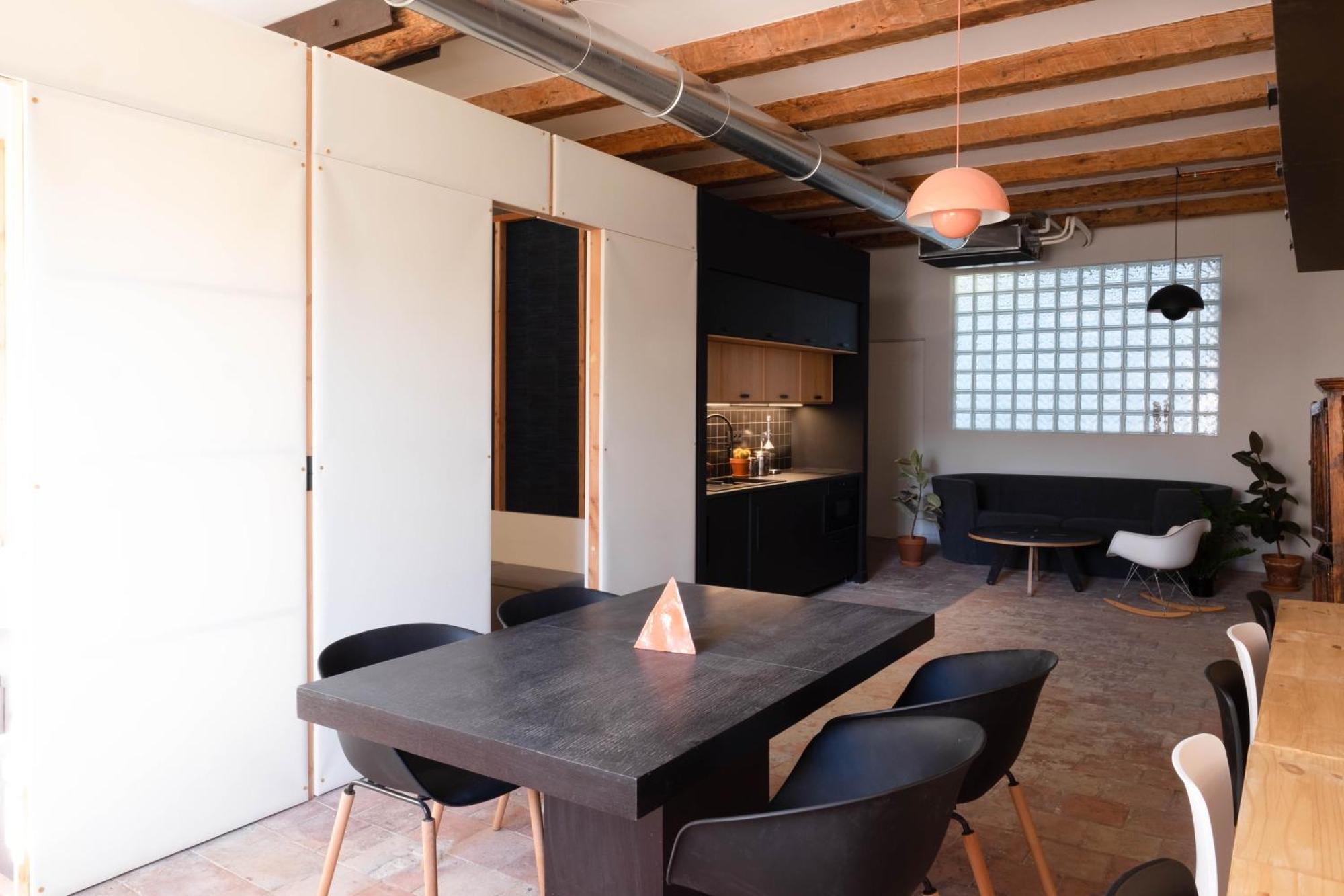 Heart Of Marseille, Loft Atypical & Spacious , Perfect For Couple And Couple With 1 Small Kid, Perfect For 2 Friends Marseille
