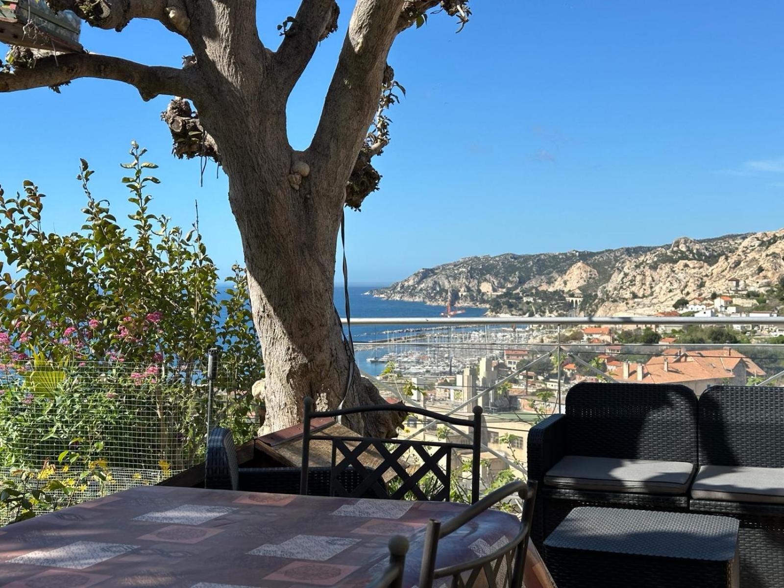 Maison Provencale Avec Vue Sur Ferienhaus Marseilles