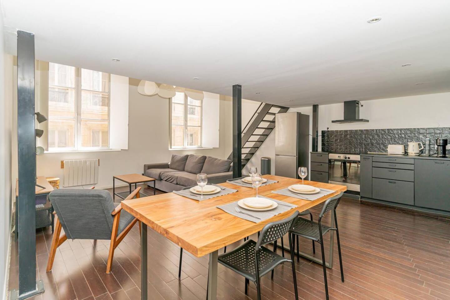 Loft - Duplex Hyper Centre *