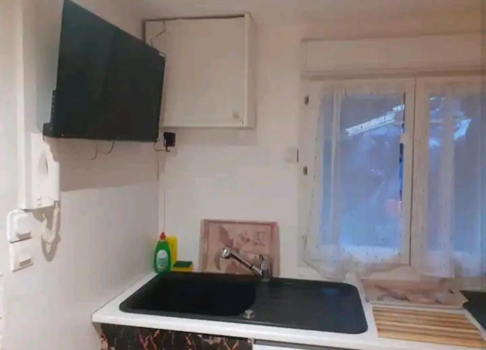 Le Petit Marseillais Apartment
