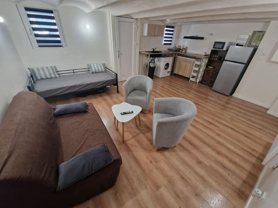 Apartment Magnifique T2 *