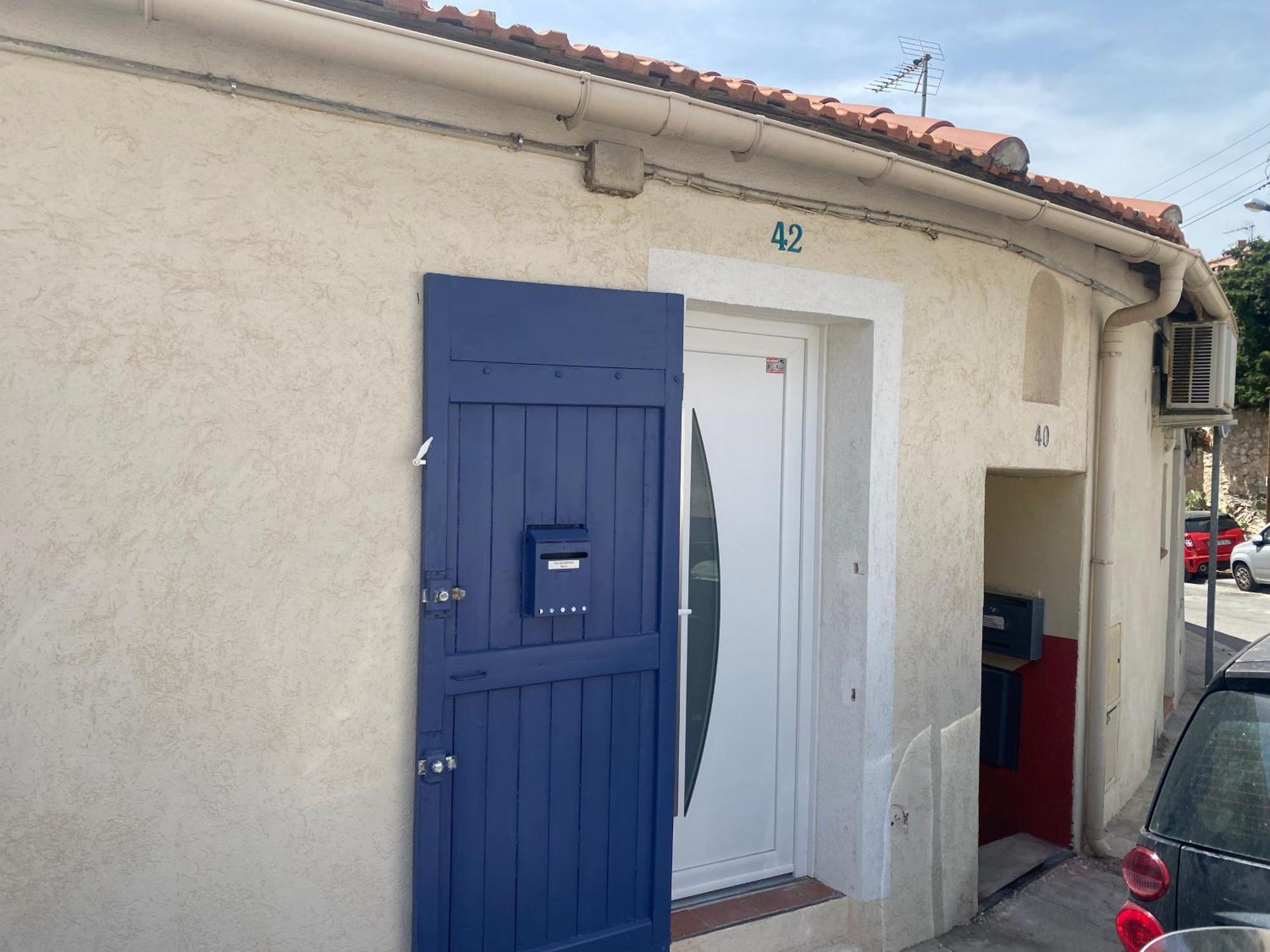 Apartment Maisonette Roucas