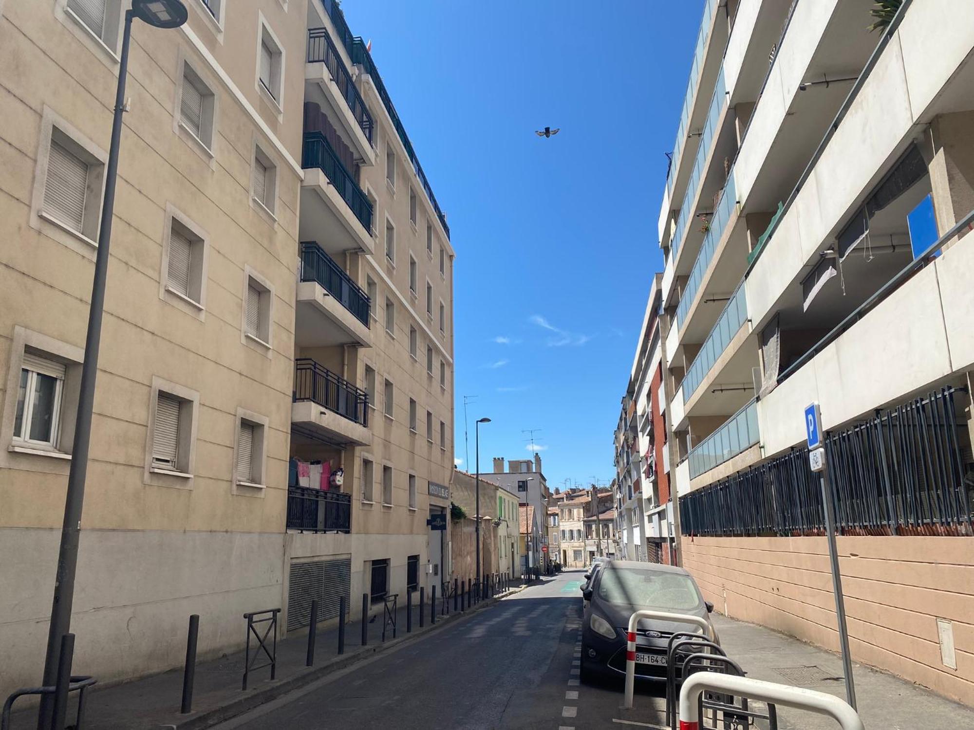 Bienvenus ! Jaune Marseilles