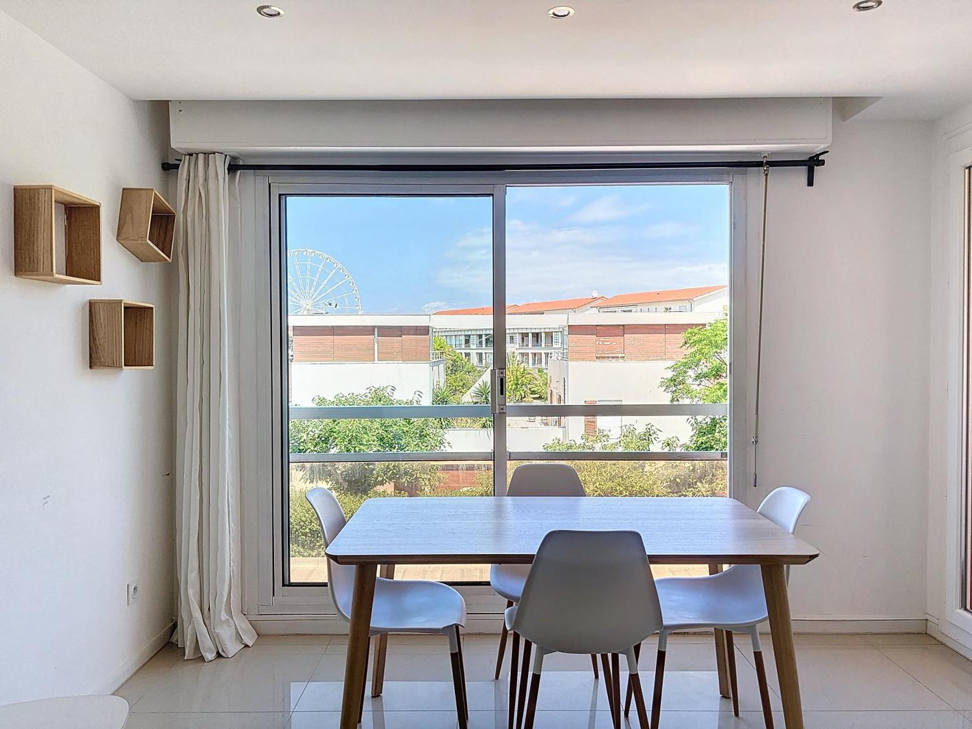 Tout Equipe Avec Terrasse A Cote Des Plages Căn hộ Marseille