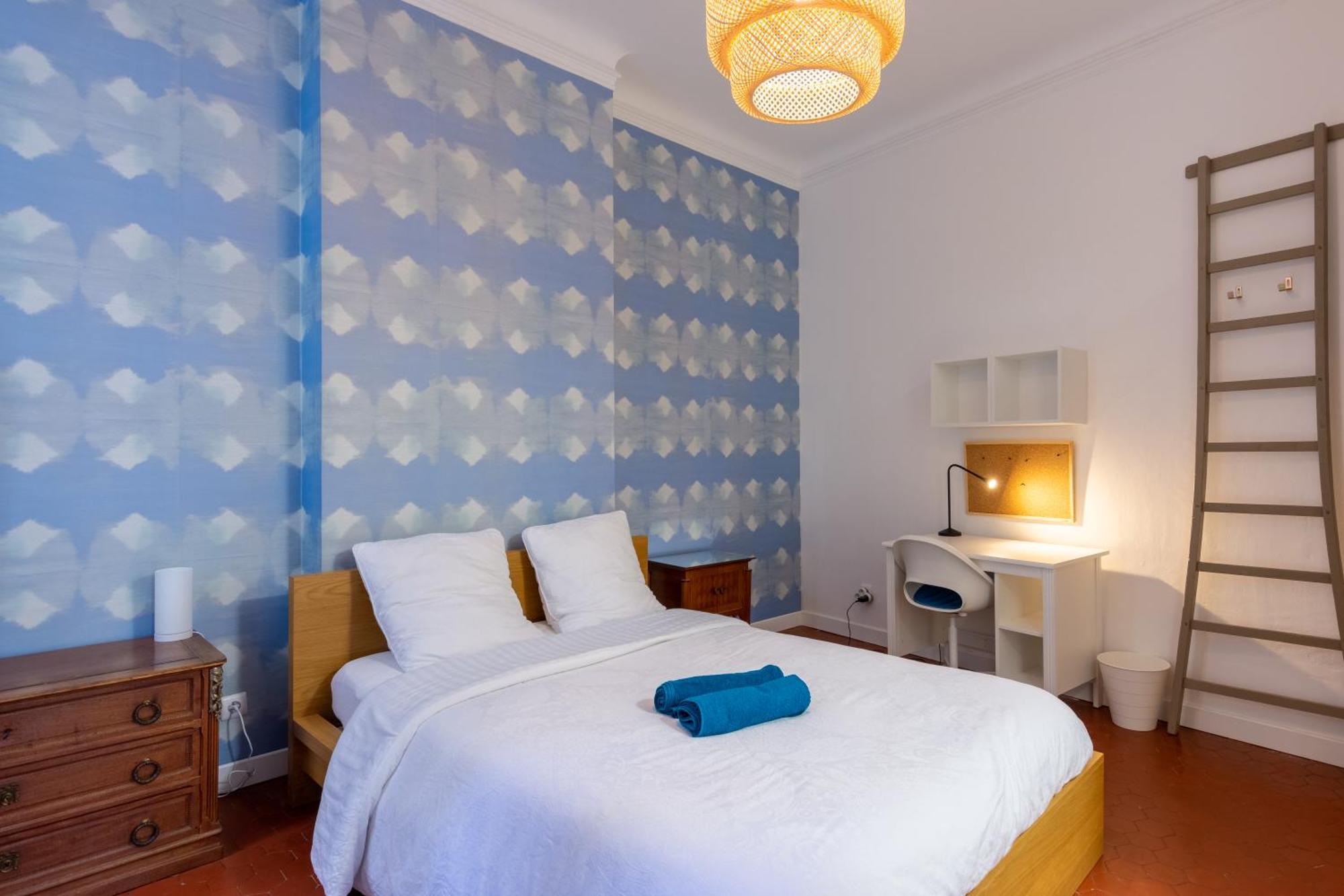 Apartment T4 Cours Julien Proche Vieux-port - Parking Gratuit *