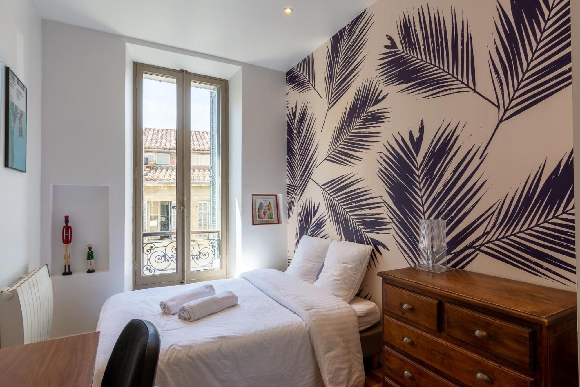 T4 Cours Julien Proche Vieux-port - Parking Gratuit * Marseille