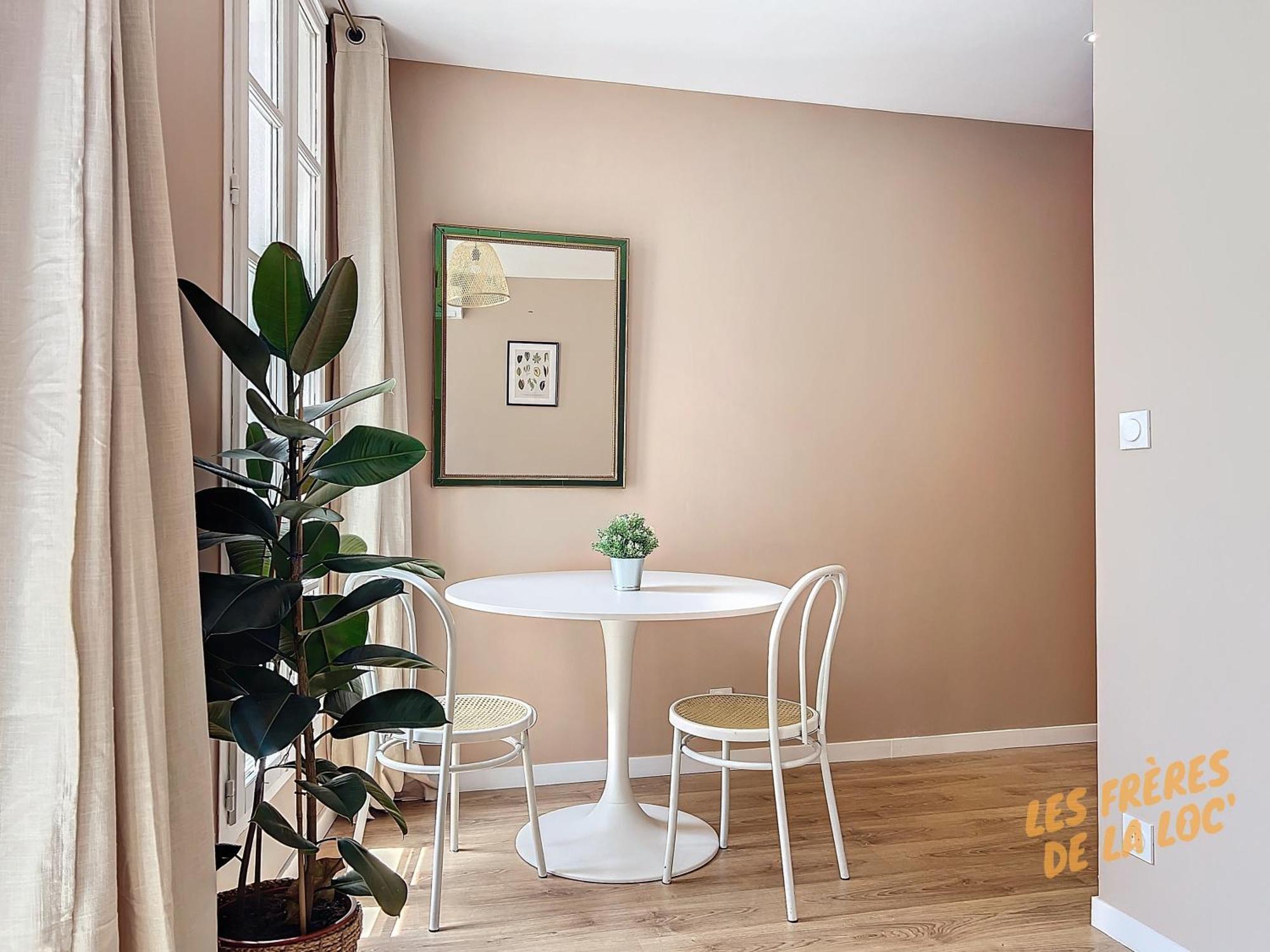 Apartment Joli - Hyper & Climatisation - Les Freres De La Loc' Marseilles