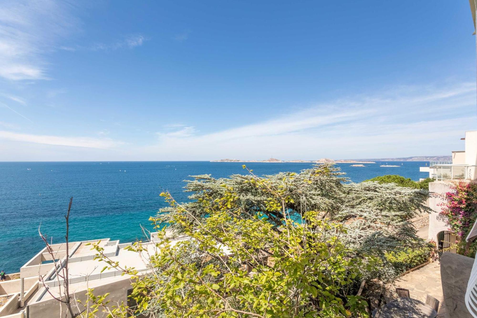 Exceptional With Ac And Sea View Apartment