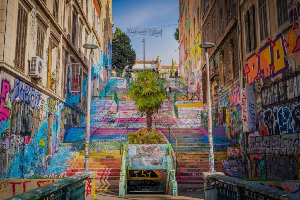 La Terrasse Des Capucins Marseilles