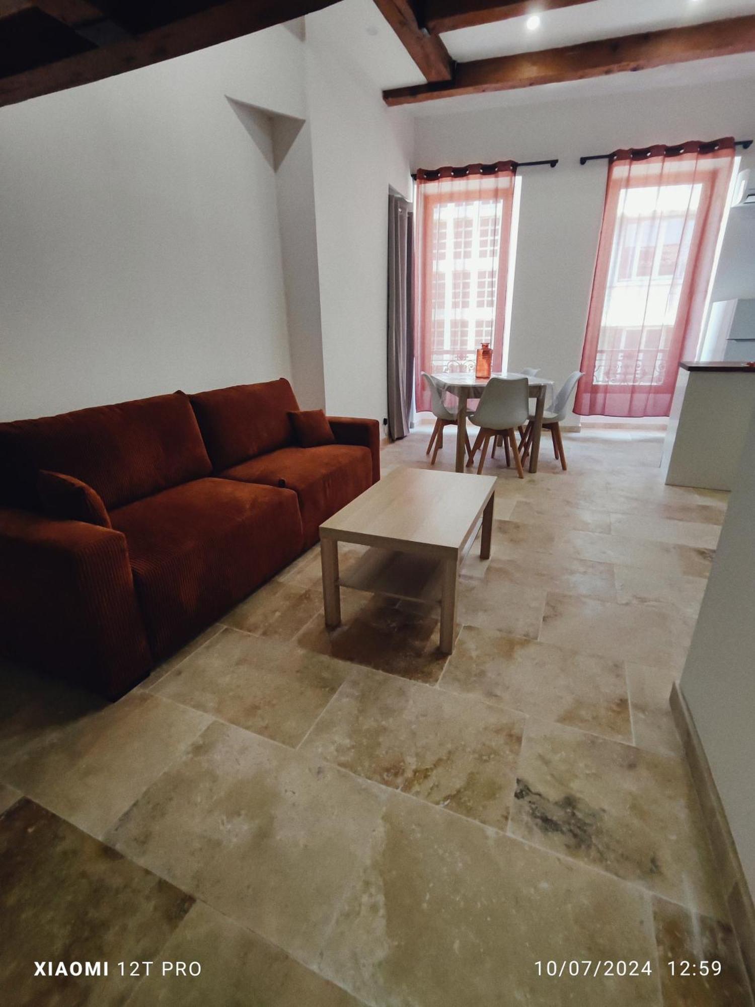 Vieux Port Apartment *