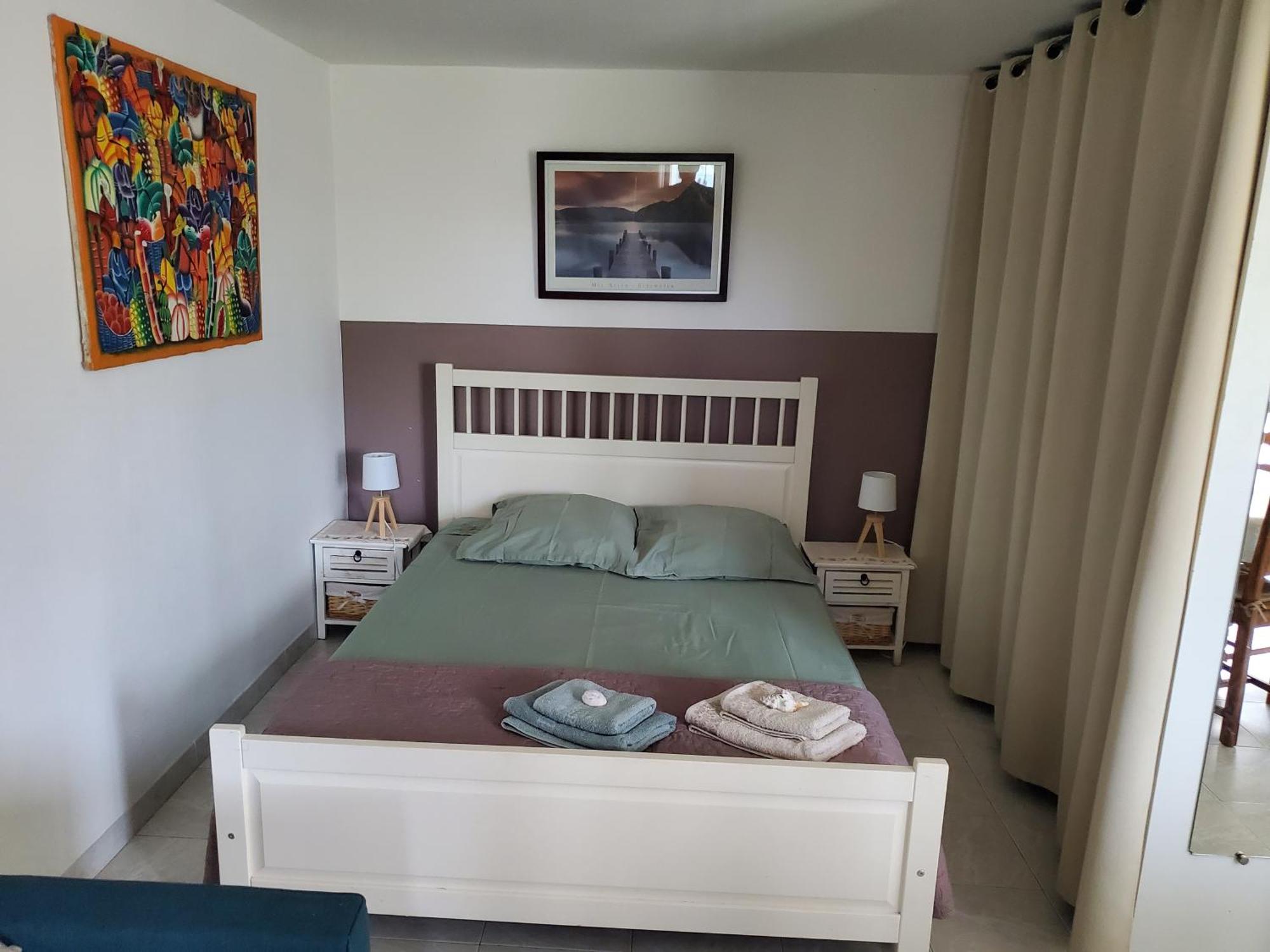 Apartment Jolie En Rez De Jardin A L'estaque Mourepiane Marseille