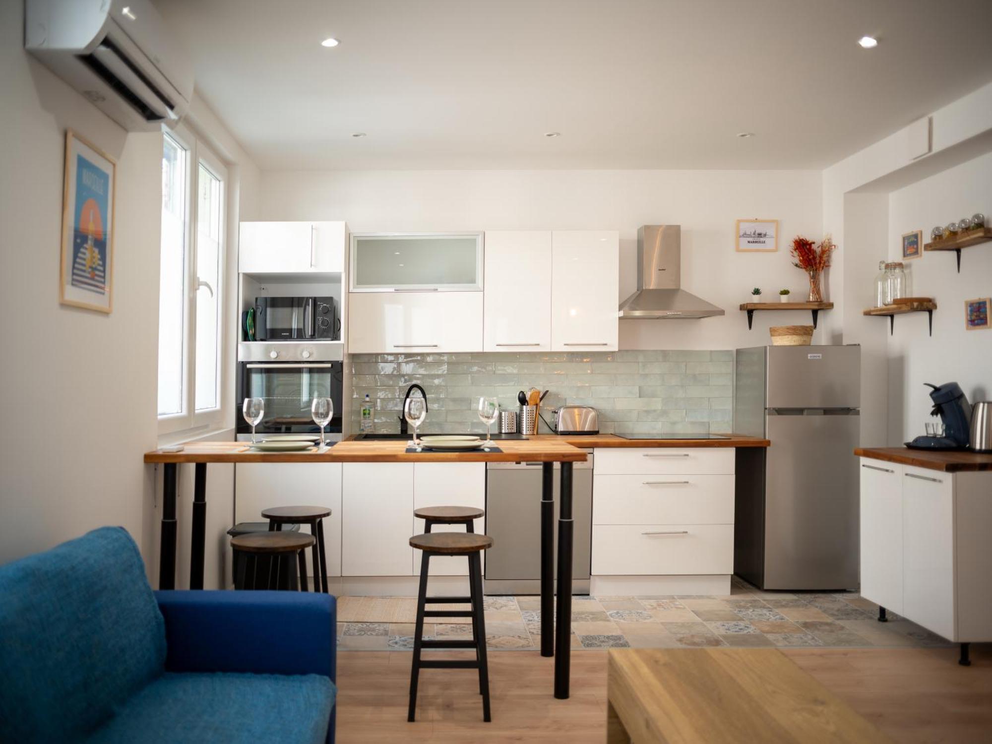 Neuf Climatise Equipe 4 Personnes Gare De La Blancarde Apartamento