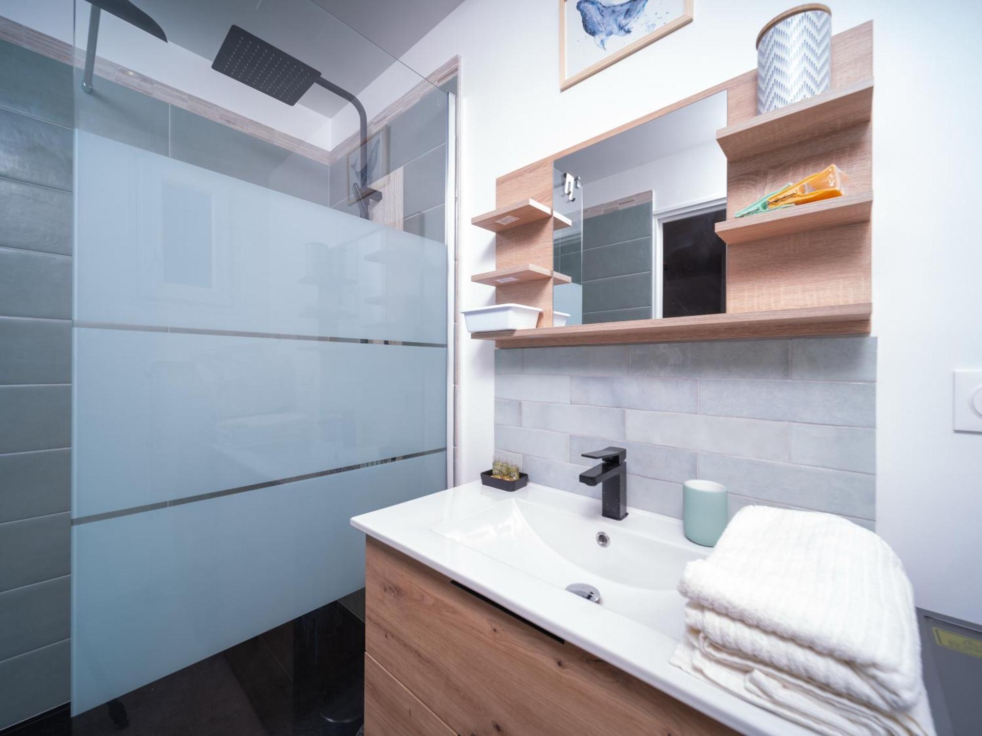 Neuf Climatise Equipe 4 Personnes Gare De La Blancarde Apartamento
