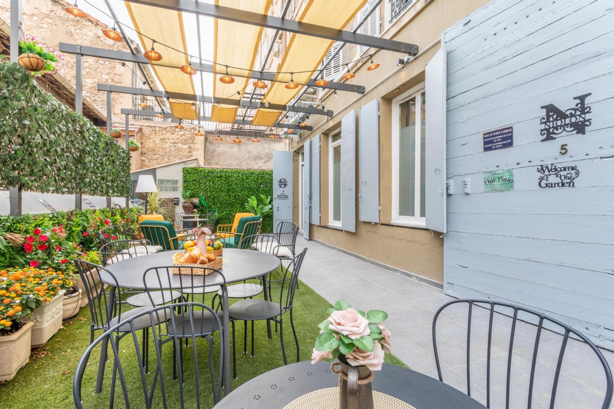Adira Montgrand 2 Etoiles Apartment