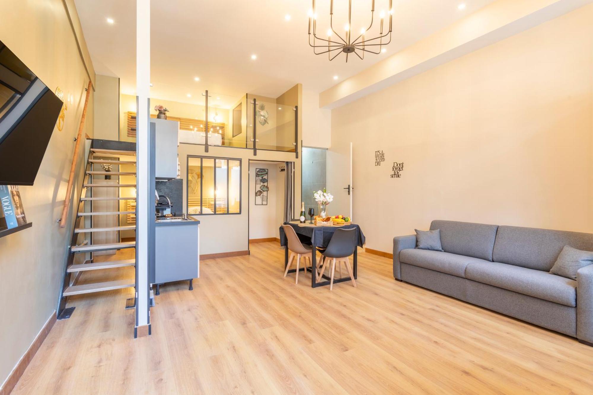 Adira Montgrand 2 Etoiles Apartment Marseilles