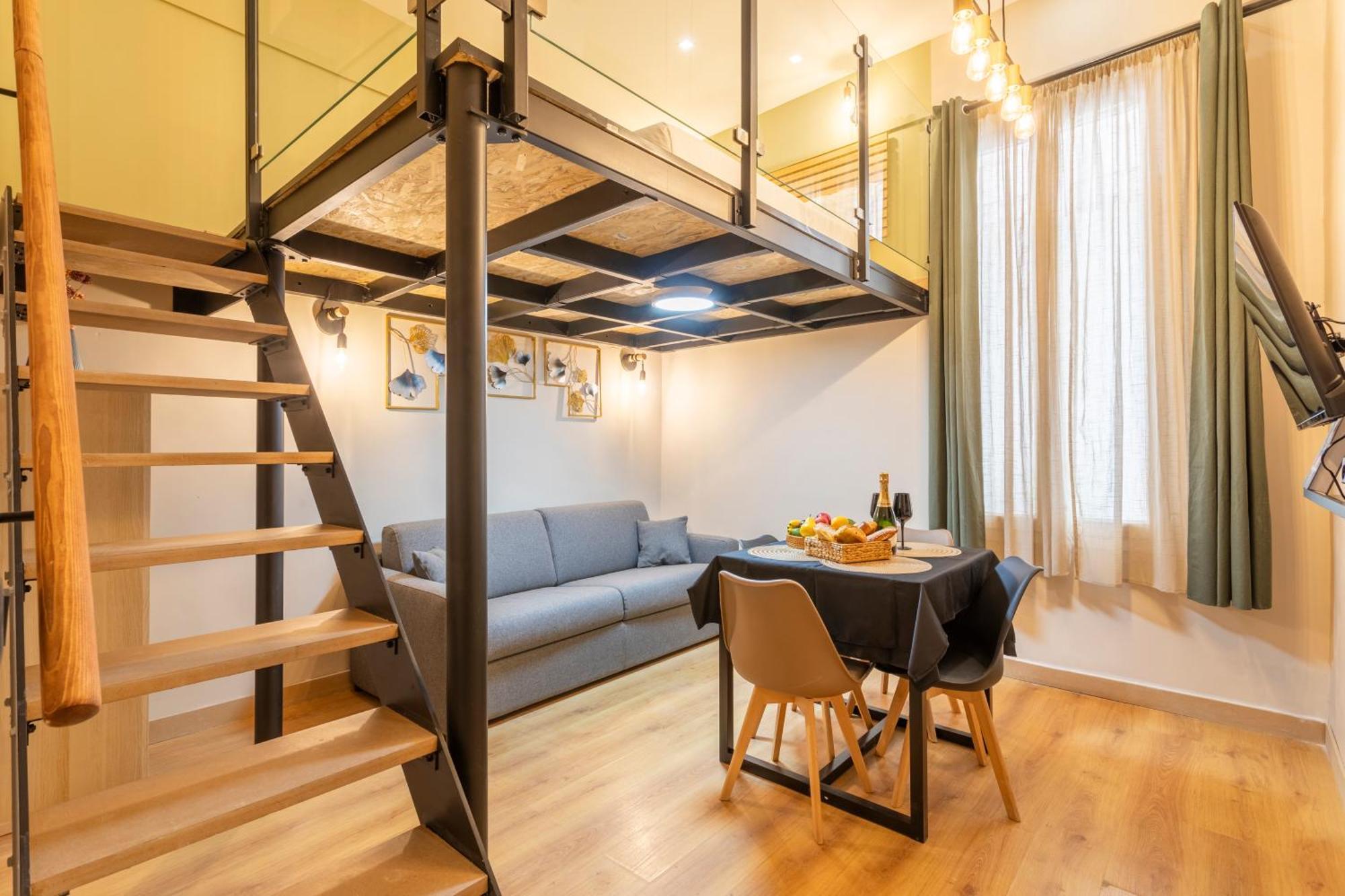 Adira Montgrand 2 Etoiles Marseilles