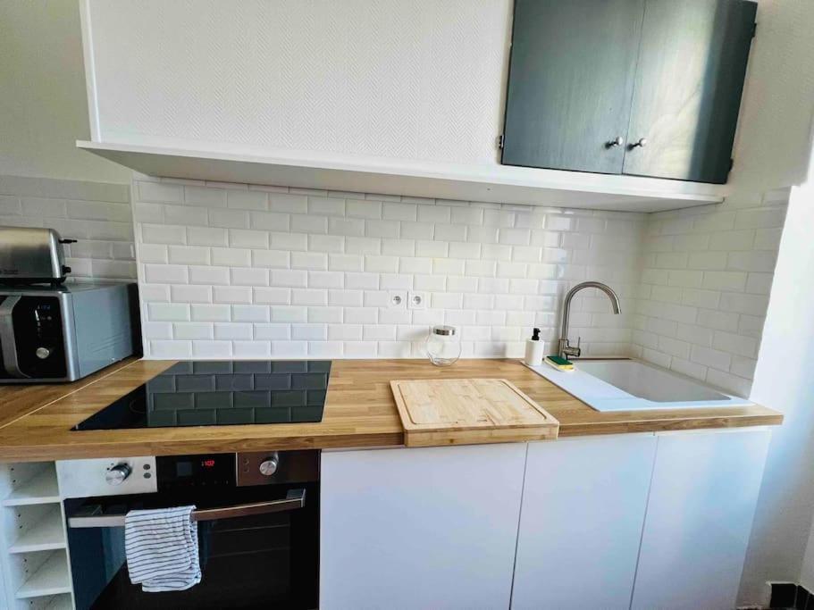 Joliette, T2 , Hopital Europeen 13002 Apartment