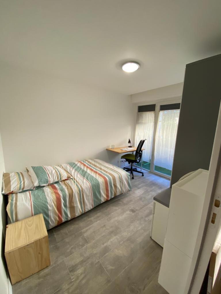 Apartment 5 15 Minutes