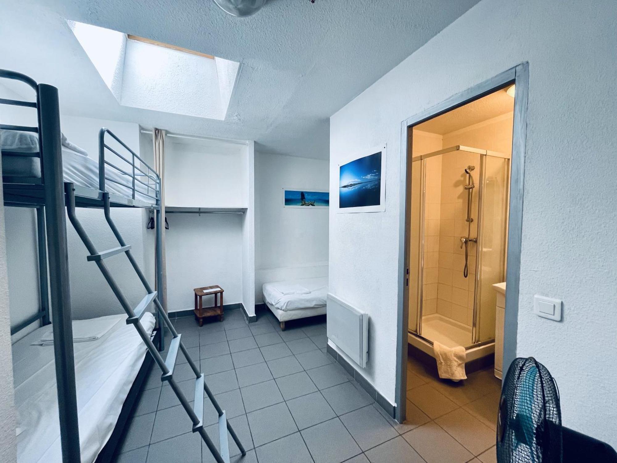Balaena Hostel