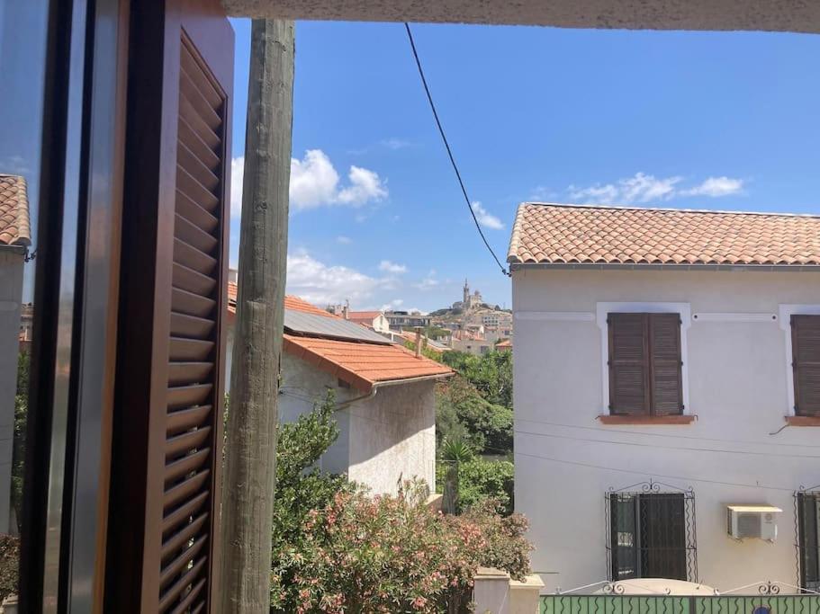 Grande Jardin Et Piscine A Endoume Villa Marseille