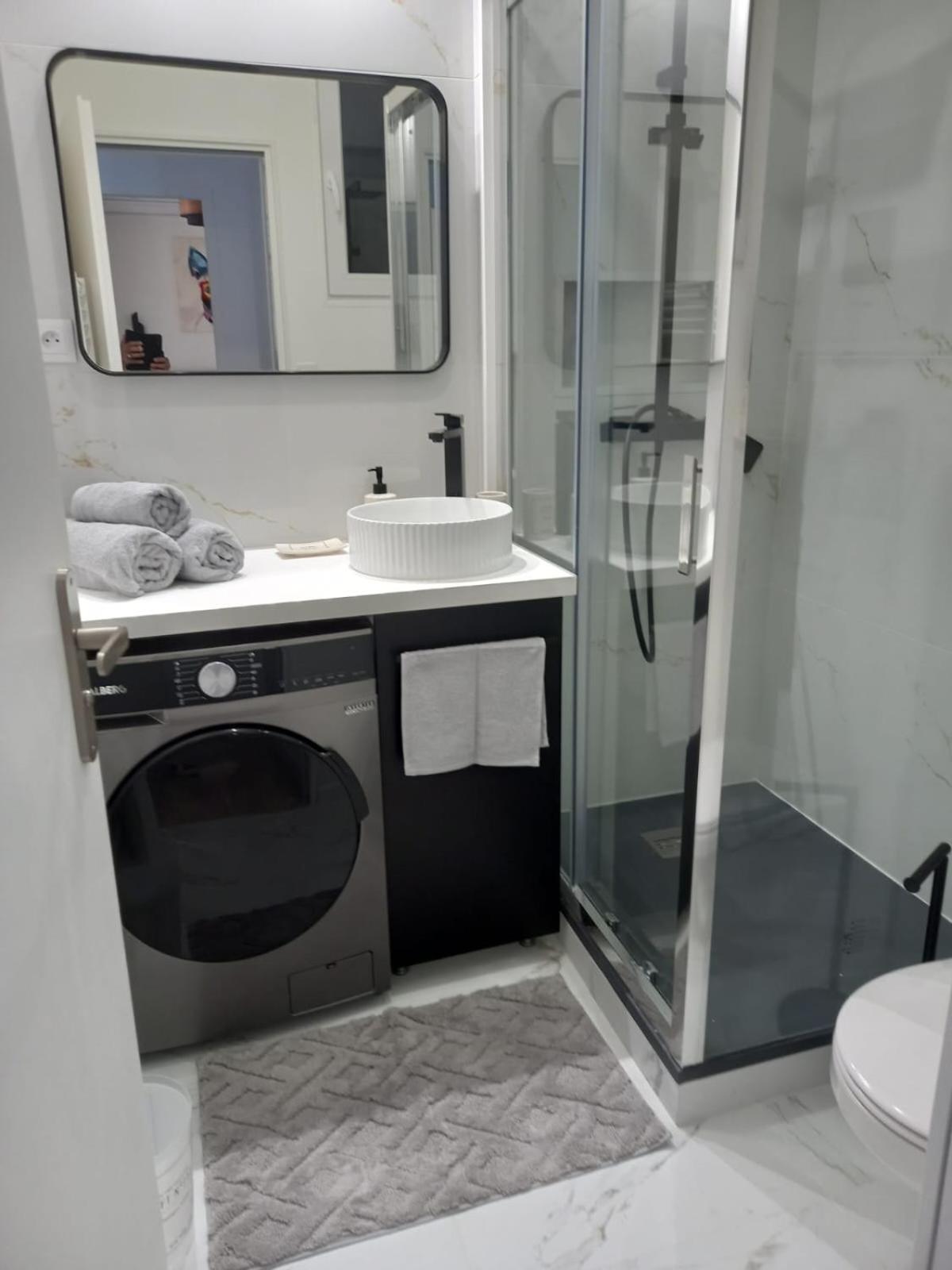 Apartment T3 Neuf-clim Proche Stade Et Plages Marseille
