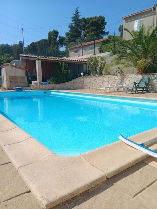 Apartment Cosy Avec Piscine Les Accatine 2