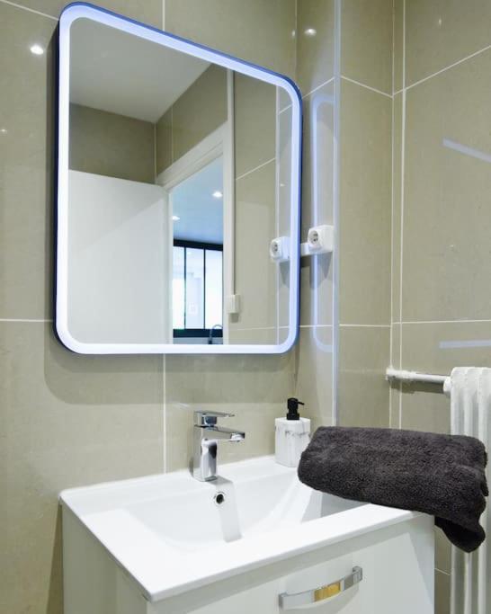 Le Billy Apartment