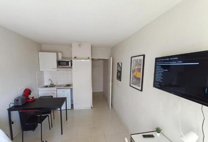 Appartement Equipe A 6min De La Gare St Charles
