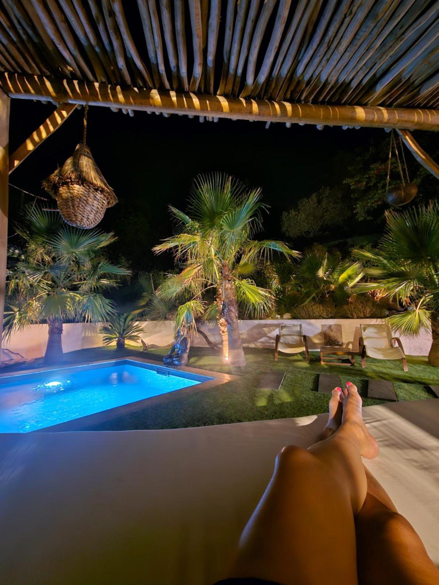 O Balinais Mini Avec Et Piscine Privative Bed & Breakfast *