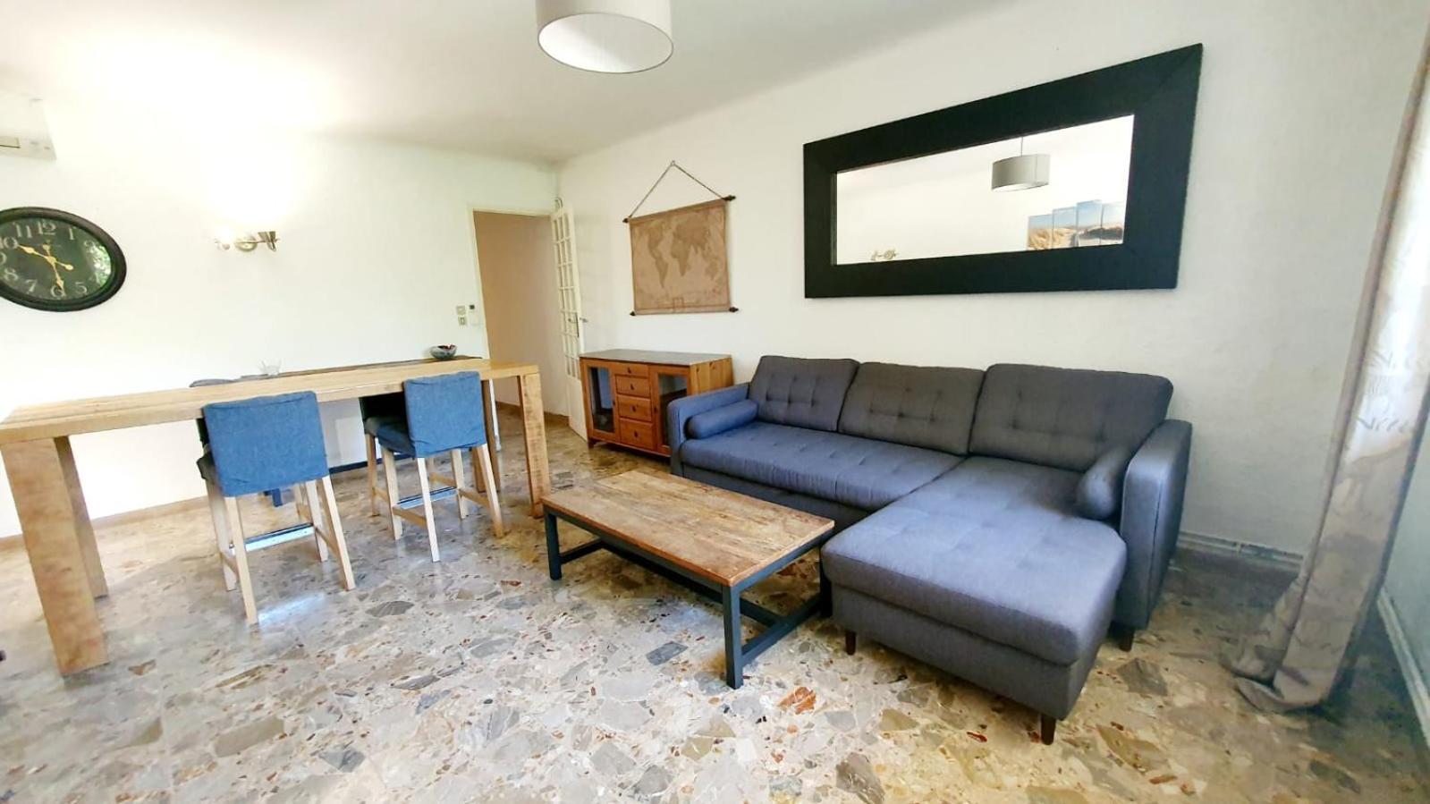 Bas De Avec Piscine Accommodatie bij particulieren Marseilles