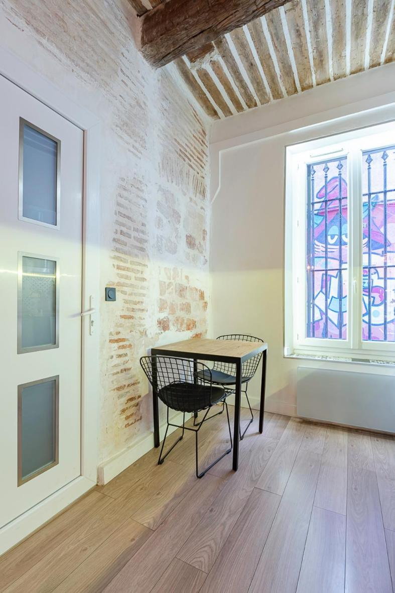 Apartment T1 Pop Neuf Au Panier Marseilles
