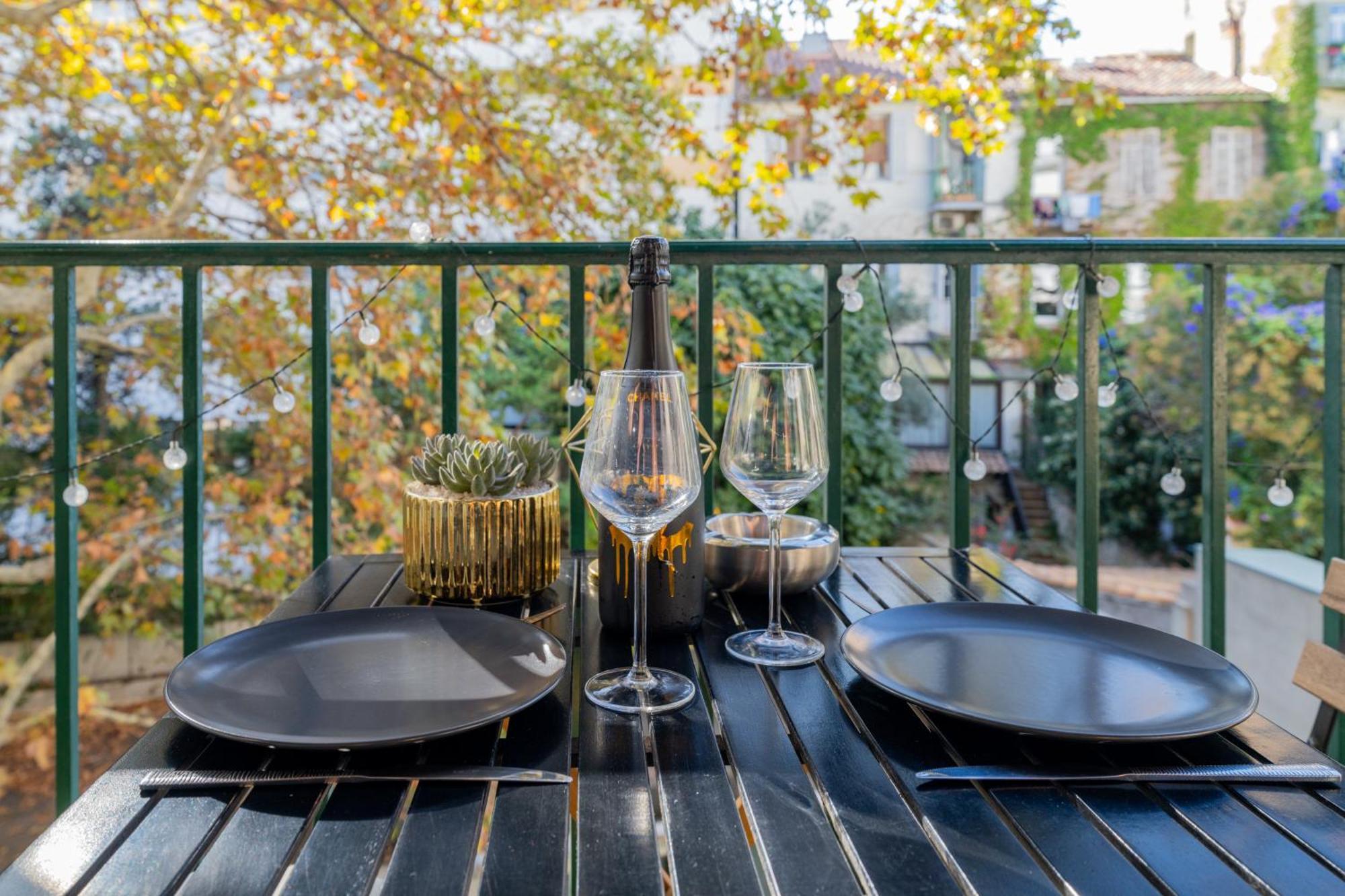 Le Carre D'or Mermoz Appartement