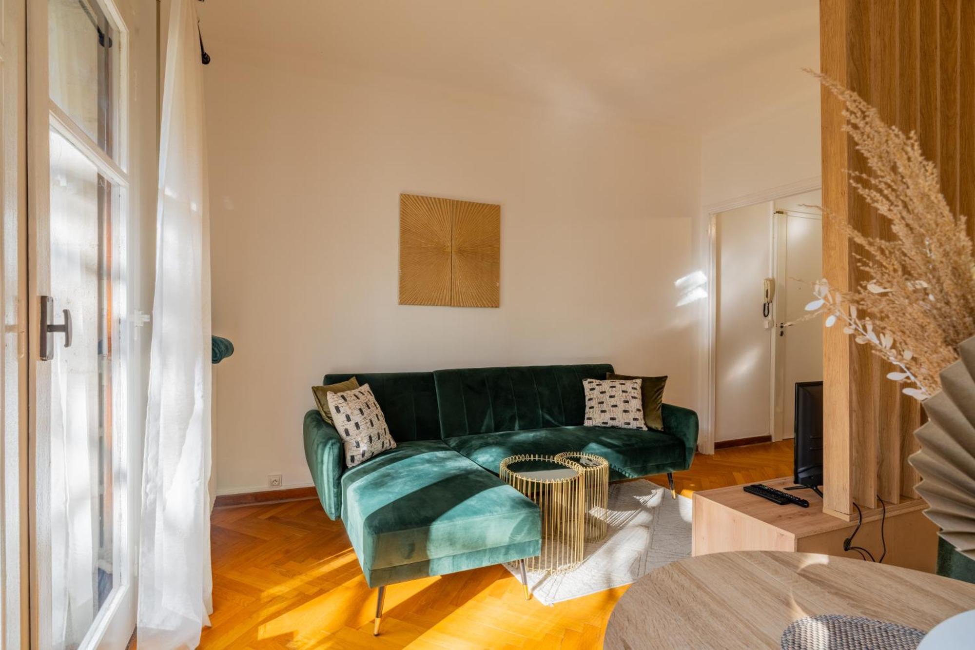 Le Carre D'or Mermoz Appartement *