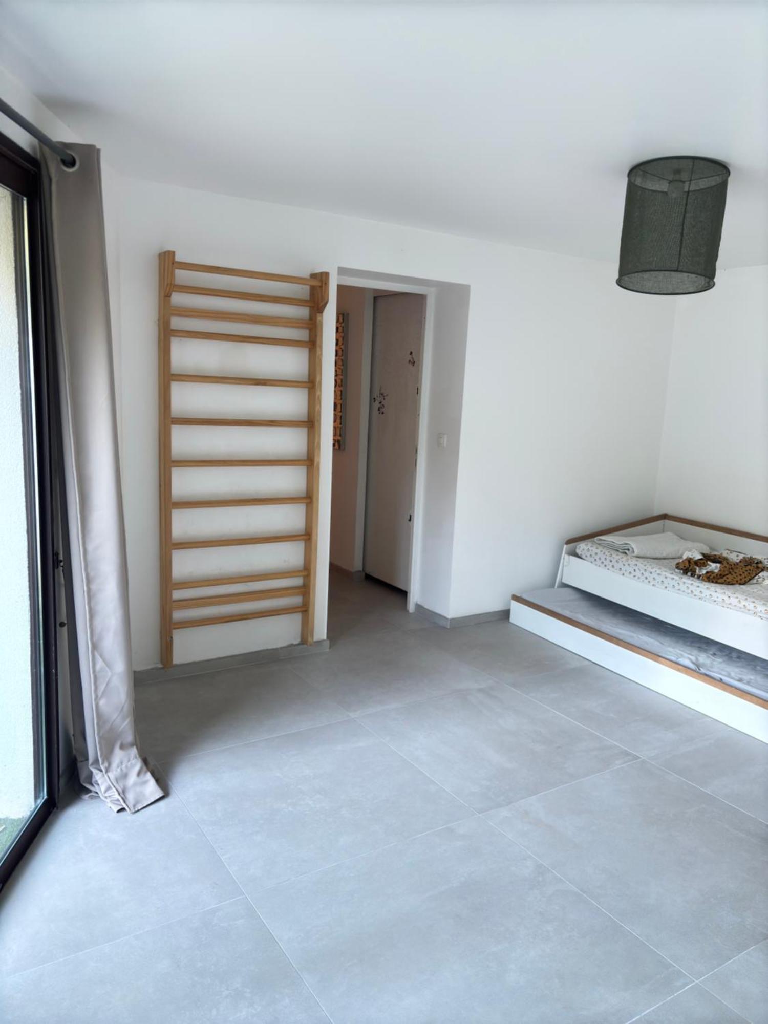 Panouse Biệt thự Marseille