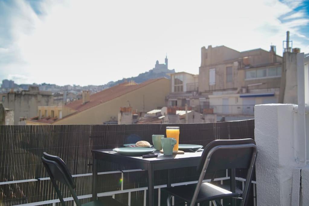 Le Grand Marseillais Terrasse Vu Notre Dame * Marseille