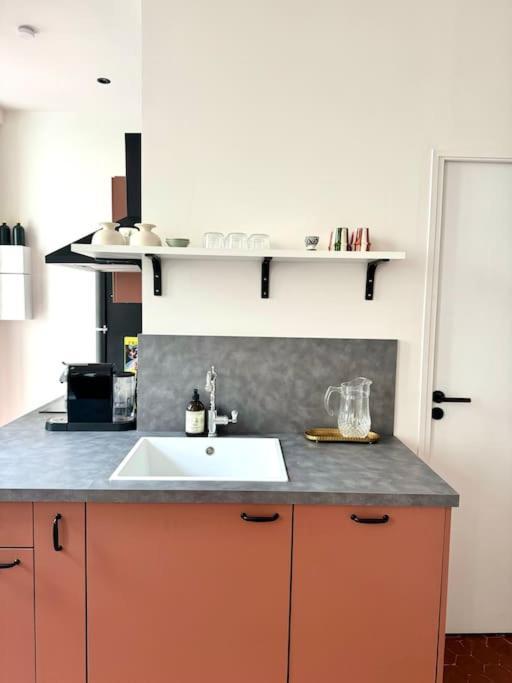 T2 Typique Et Decore Avec Gout - Quartier Vauban *