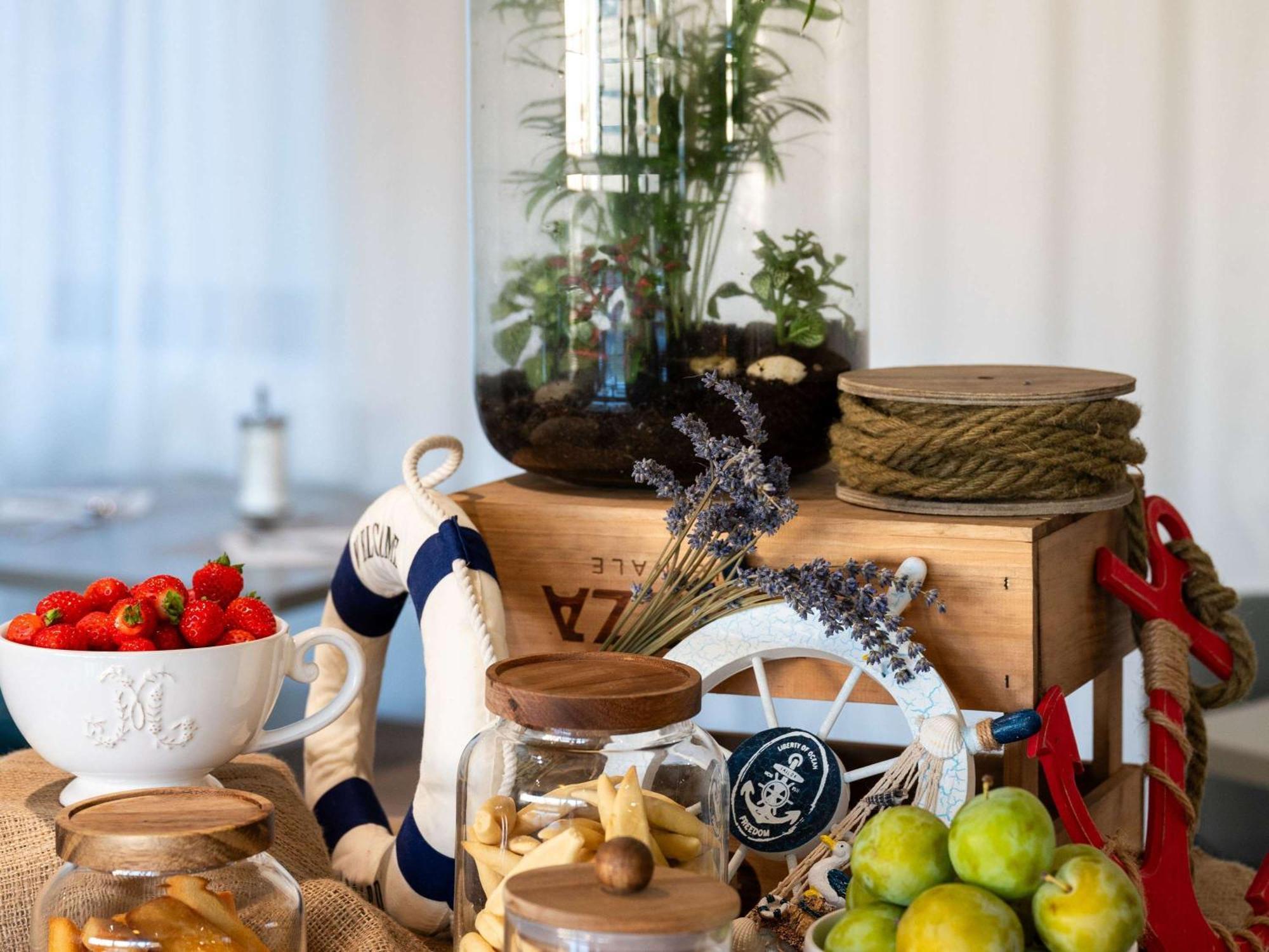 Khách sạn Mercure Centre Vieux Port