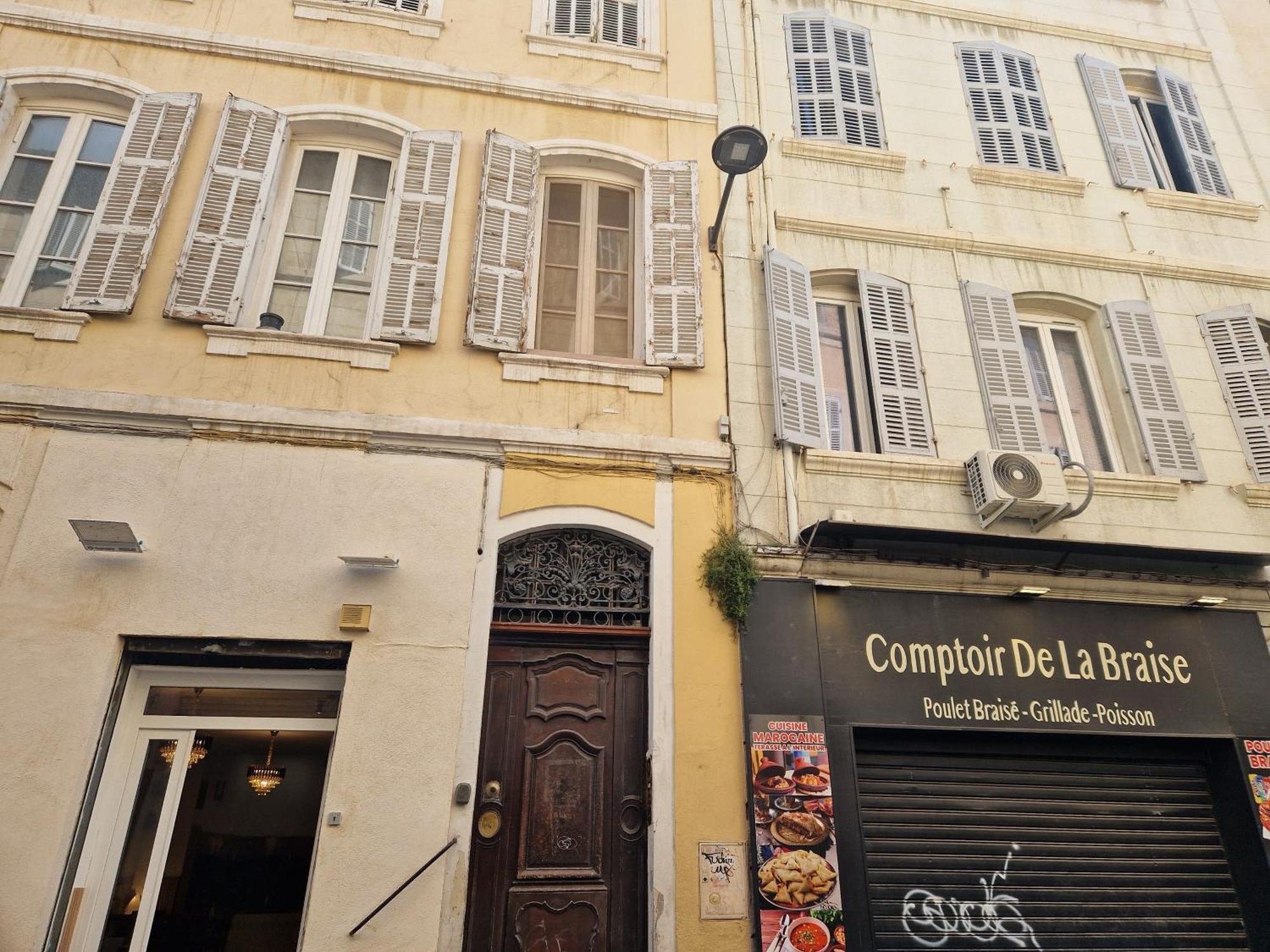 Superbe 2 Pièces Avec Grande Terrasse, Classé *** Apartamento