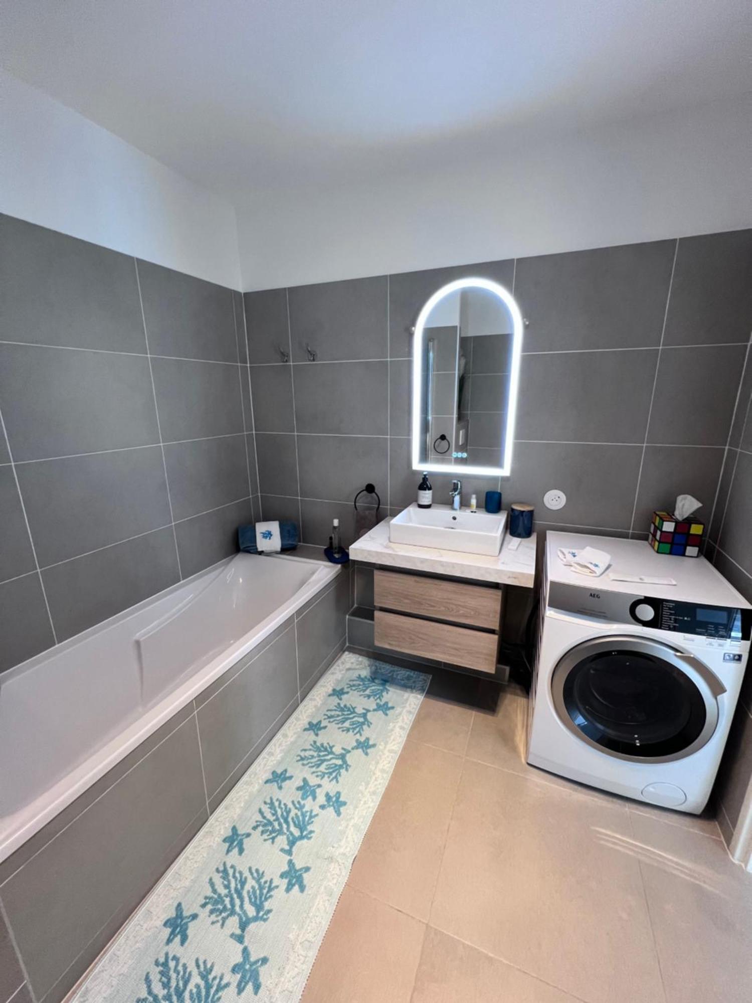 Luxe, Vue Et Parking Prive Appartement *
