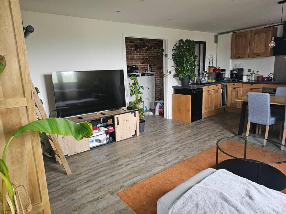 T2 Pres De La Apartment *