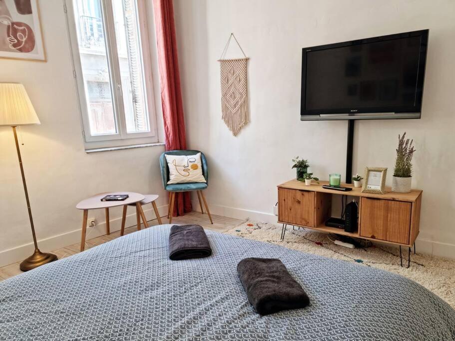 Resplendissant Entre La Plaine Et Le Cours Julien Et Proche Du Centre-ville Apartment