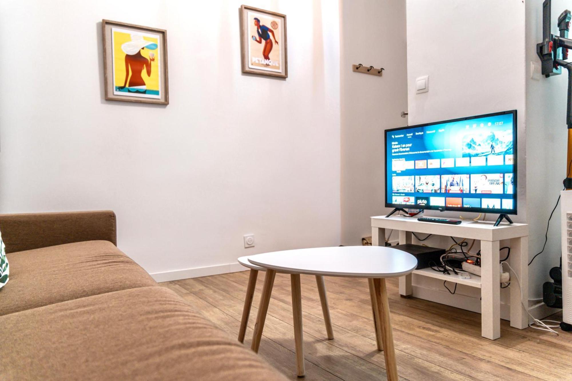 Vieux Port Apartment *