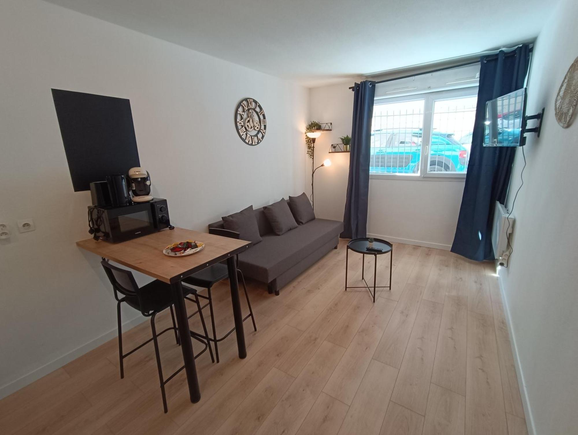 Apartment Equipe Avec Parking A 6min A Pied De La Gare St Charles