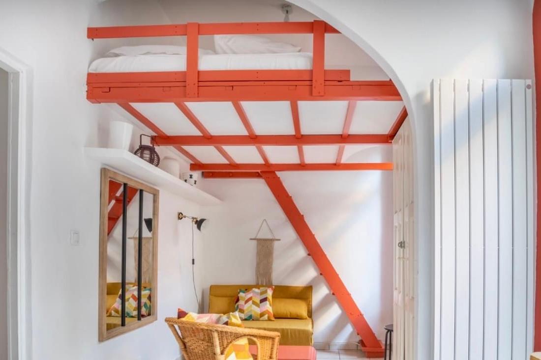 Un Au Centre-ville Avec Cour Prive De 35m Apartment *