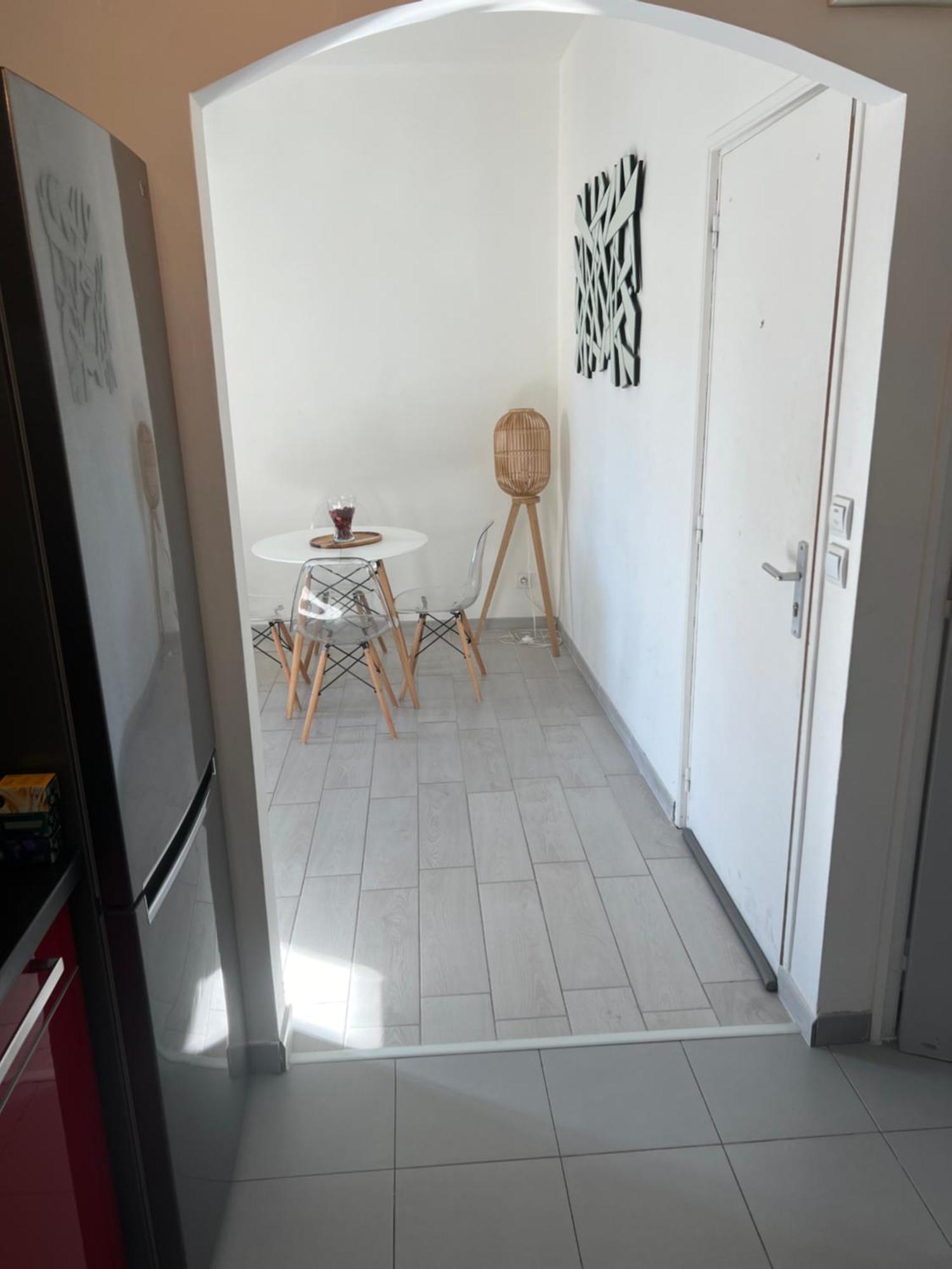 Grand T2 Climatise A 5 Min De La Gare St-charles - Vieux Port Marseille