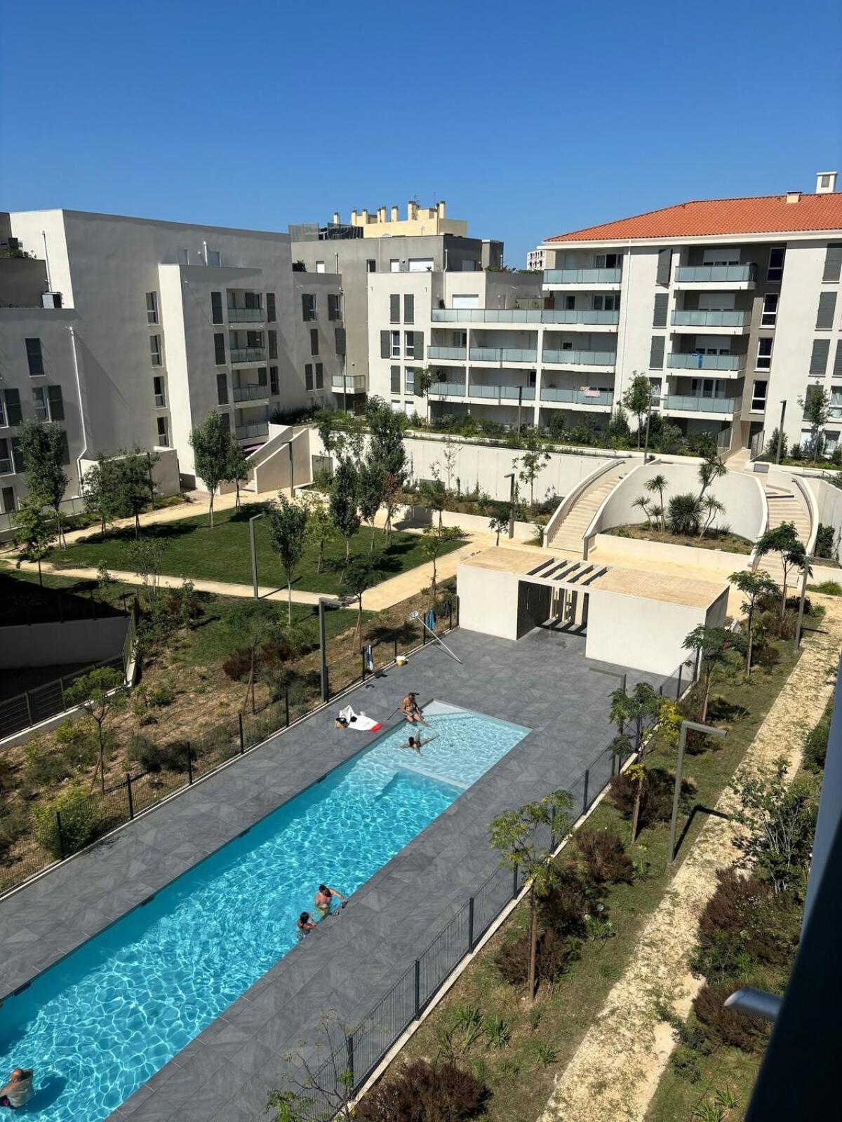 T2 Avec Piscine Et Climatisation A St Just Apartment